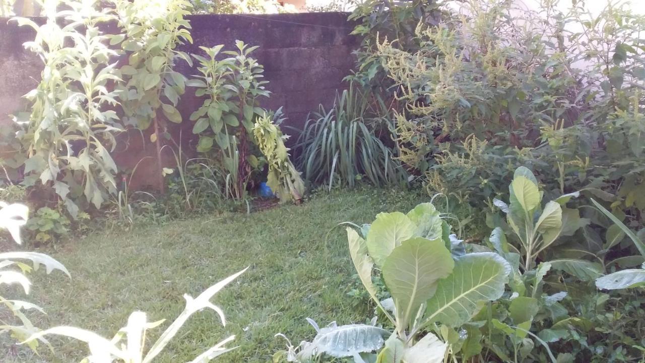 Casa na Vila de Lumiar Banho de Rio Próximo ao Centro Exterior foto